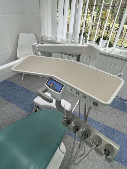 Продається стоматологічна установка Clesta, японського виробника Takara Belmont. Zooble.com.ua