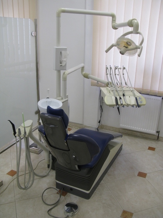 Продається стоматологічна установка Sirona C8+ Zooble.com.ua