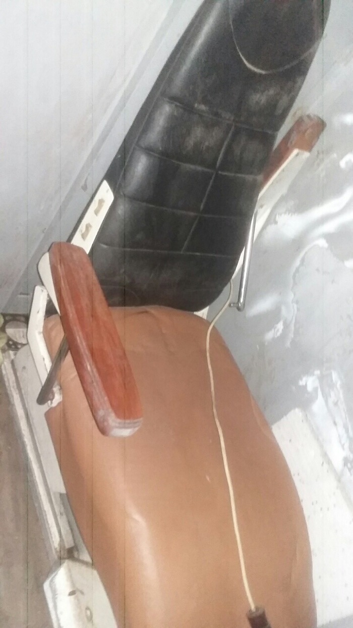 Продається стоматологічне крісло Zooble.com.ua