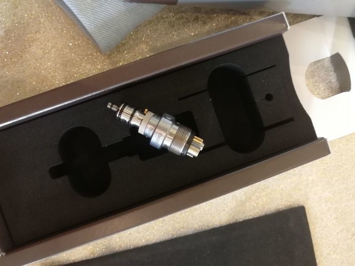 Продам 2 наконечника Bien Air Dental производство Швейцария, оригинал с паспортами. Zooble.com.ua