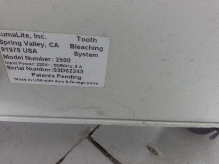 Продам б/у аппарат для отбеливания зубов https://youtu.be/LgV603loToY Zooble.com.ua
