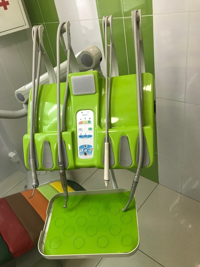 Продам б/в установку Gnatus з монітором в гарному робочому стані. Ціна: 1900 $ (торг) Zooble.com.ua