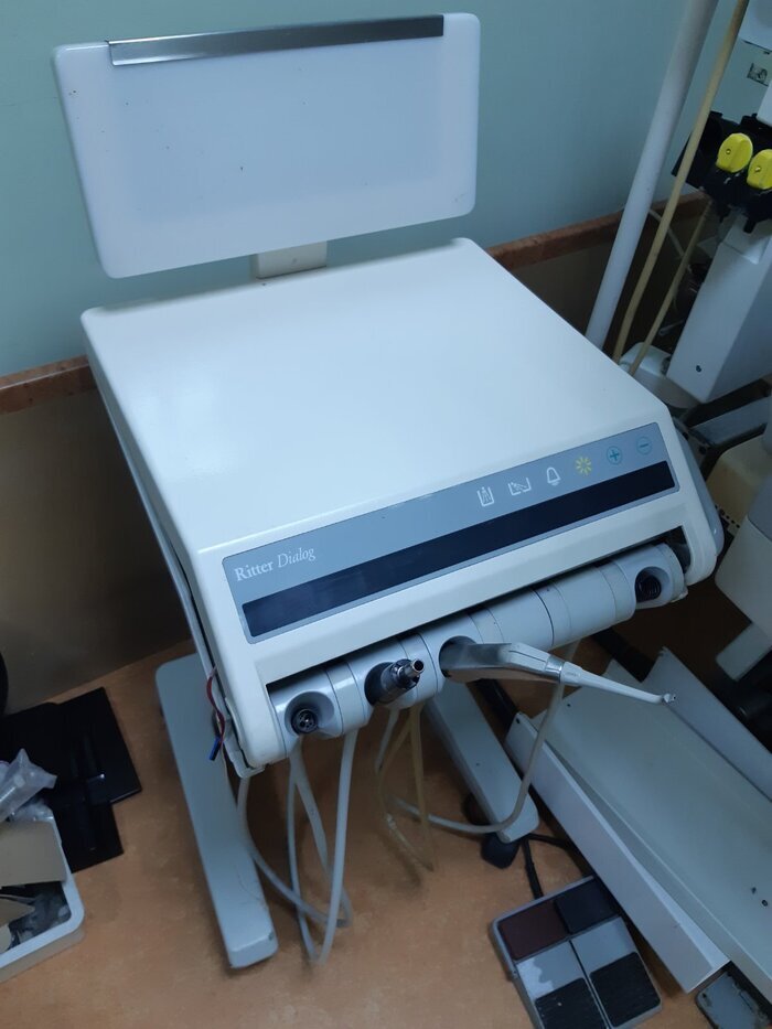 продам бу стоматологічні установки в робочому стані Zooble.com.ua