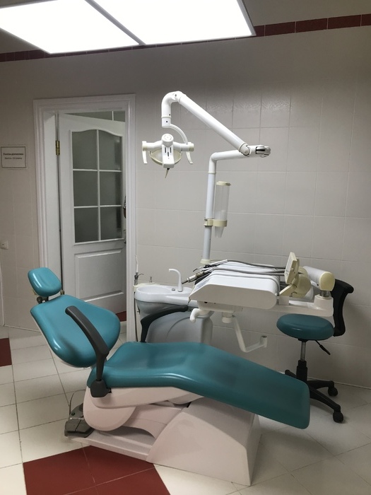 Продам бу стоматологічну Установку GranumTS6830 в хорошому стані. Zooble.com.ua
