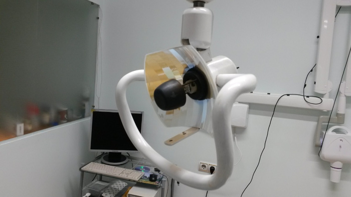 Продам Чешскую стоматологическую установку в хорошем состоянии. Zooble.com.ua