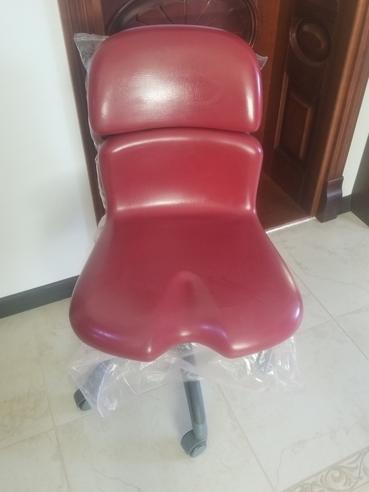 Продам каркаси сидінь та спинки стільця стоматолога Sirona Hugo в червоному кольорі Zooble.com.ua
