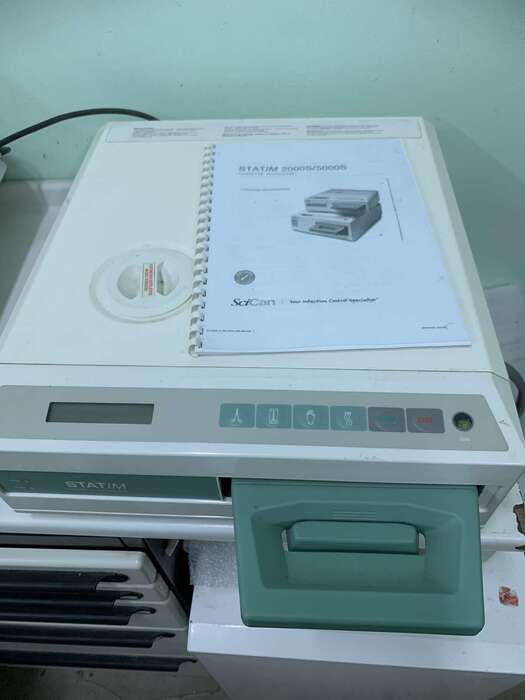 Продам касетний автоклав в гарному робочому стані.Привезений зЄвропи всі подробиці по тел. Zooble.com.ua