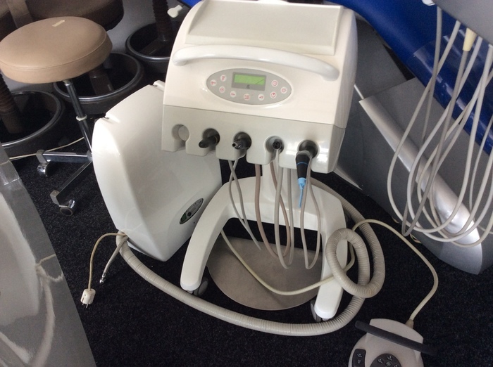 Продам KaVo DENTAL мобильную стоматологическую установку БУ Zooble.com.ua