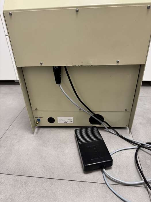 Продам комбіновану піскарку KaVo,досить добротний стан ,виробник- Німеччина. Zooble.com.ua