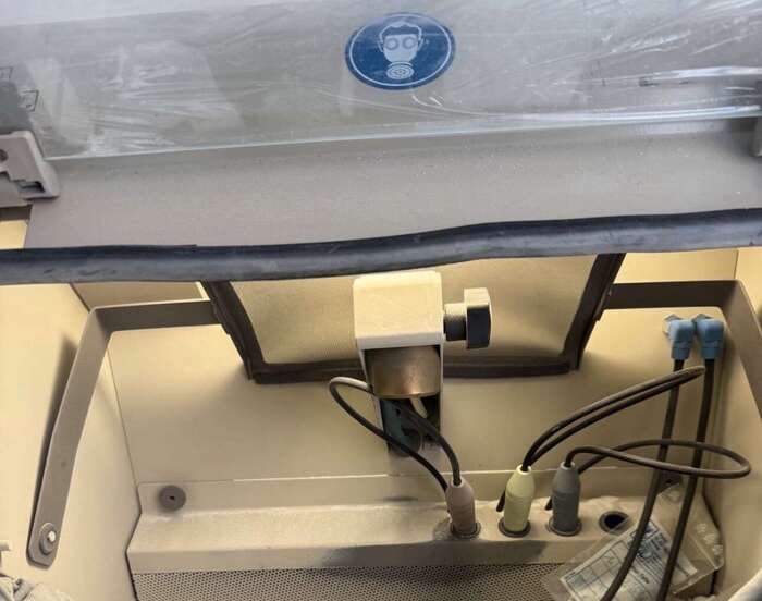 Продам комбіновану піскарку KaVo (пушка для розпакування +сопла для обробки ). Zooble.com.ua