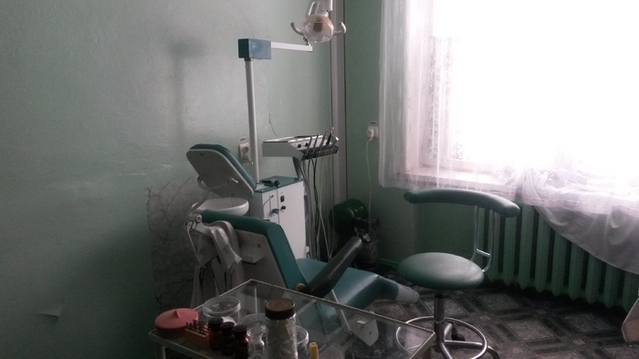 Продам комплект оборудования и инструмента в стоматологический кабинет Zooble.com.ua