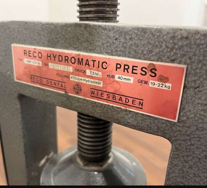 Продам комплектом , достть добротний стан , з Німеччини. (дост.після 6 березня). Zooble.com.ua