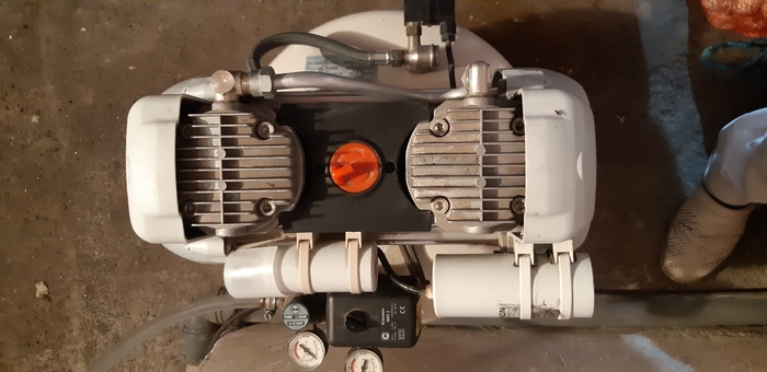 Продам компресор MGF 24/10s Zooble.com.ua