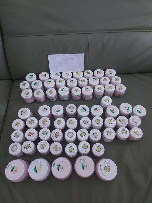 Продам масу Noritake (одним лотом , вага Netto 2950грам. Ціна 1500€ -лот. Zooble.com.ua