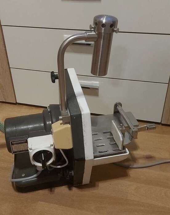 Продам мокрий трімерWassermann із повним алмазним диском ,хороший стан,виробник Німеччина. Zooble.com.ua