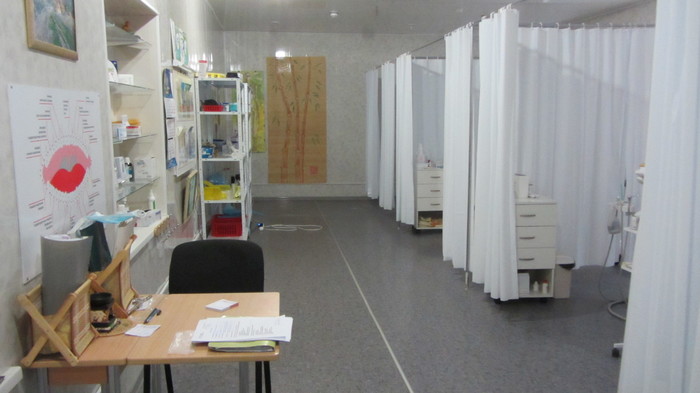 Продам нежилое отдельно стоящее помещение, здание 400 кв. м, 2-й этаж, действующий бизнес стоматология 1-й этаж свободно Zooble.com.ua