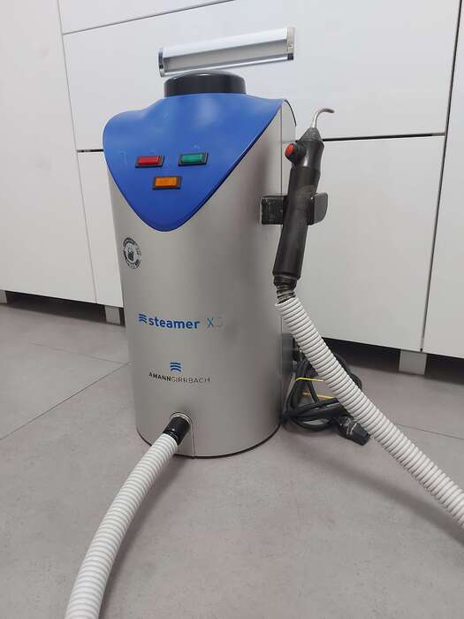 Продам пароструй Steamer X3,Amann Girbach на запчастини або під ремонт(згорів тен). Ціна 355€. Zooble.com.ua