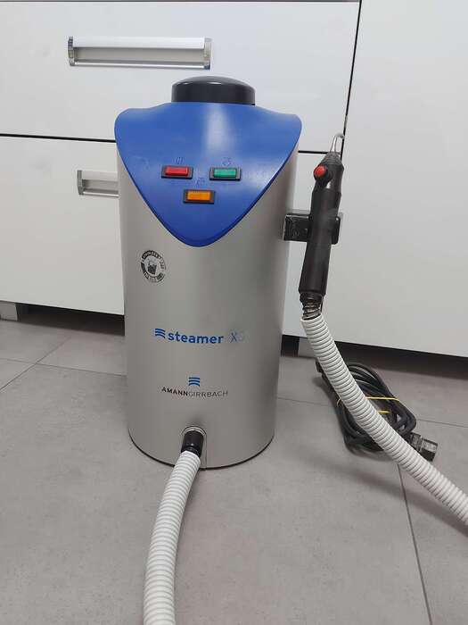 Продам пароструй Steamer X3,Amann Girbach на запчастини або під ремонт(згорів тен). Ціна 355€. Zooble.com.ua