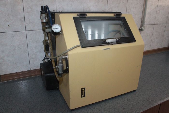 Продам пескоструйный аппарат для зуботехнической лаборатории (производитель EUROCEM, Италия) Zooble.com.ua