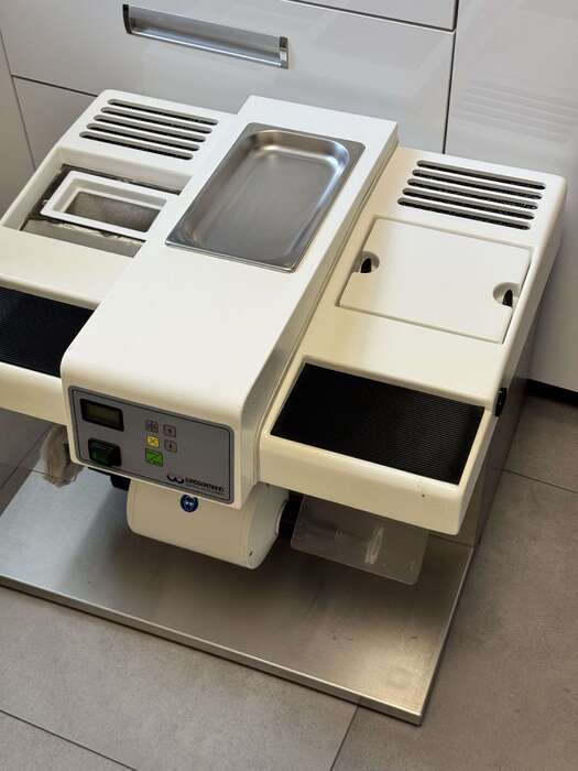 ПРОДАМ полірувальну машину Wassermann, відмінний стан , виробник -Німеччина. Zooble.com.ua