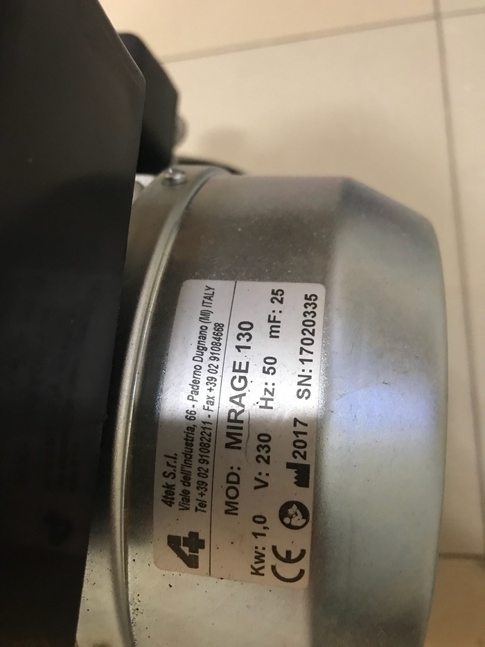 Продам стоматологический компрессор на одну установку Mirage 130, Италия Zooble.com.ua