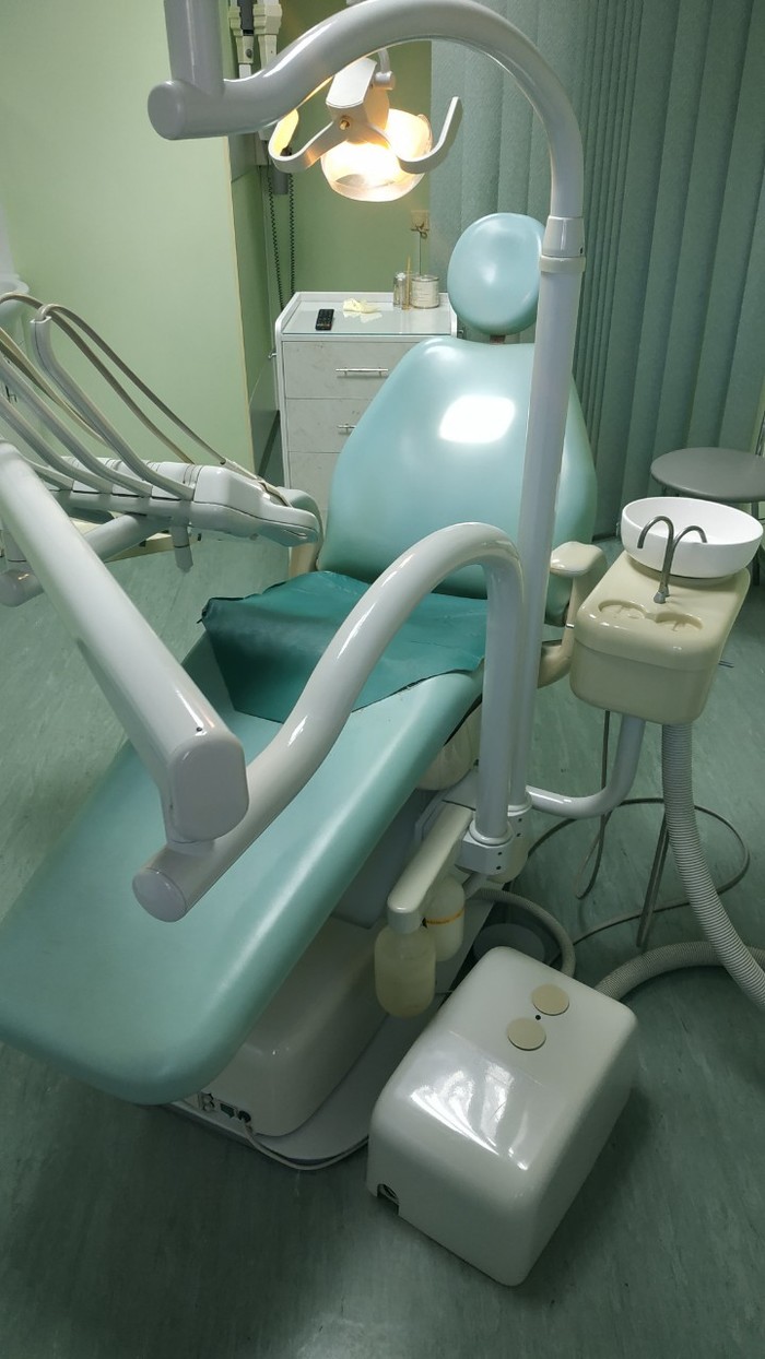 Продам стоматологическую установку Гнаьус, галит Zooble.com.ua