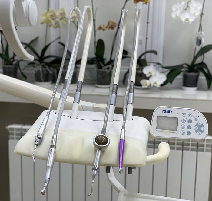 Продам стоматологическую установку Premier 16, Ю.Корея, состояние идеал Zooble.com.ua