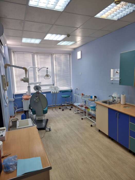 Продам стоматологічний кабінет , в місті Київ. Район Нивки. Приміщення на оренді ,оренда 6600 грн. в місяць.Телефонуйте Zooble.com.ua
