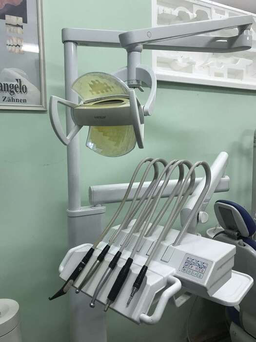 Продам стоматологічну установку фірми KAVO-SYSTEMATICA в гарному робочому стані. Всі подробиці по телефону Zooble.com.ua