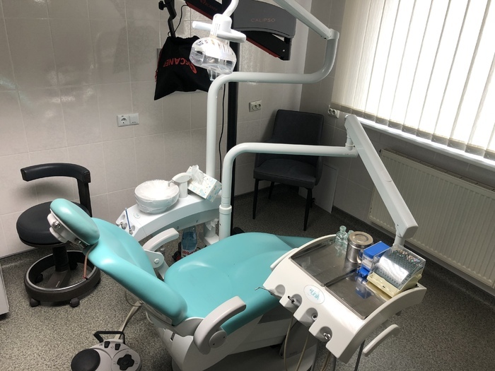 Продам стоматологічну установку KaVo UniK 2012 року. Робоча, дзвоніть, відповім на всі запитання! Zooble.com.ua