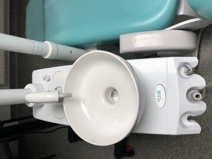 Продам стоматологічну установку KaVo UniK 2012 року. Робоча, дзвоніть, відповім на всі запитання! Zooble.com.ua