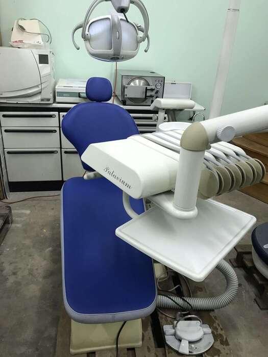 Продам стоматологічну установку в гарному робочому стані привезену з Європи в-во Італія ф-ми OMS Patavium Zooble.com.ua
