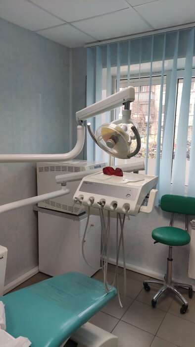 Продам светильник для стомат установки. Всё работает. Zooble.com.ua