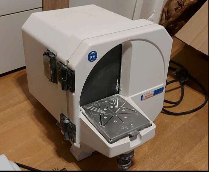 Продам трімер Renfert., (доступний після 5 червня.) Zooble.com.ua