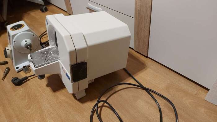 Продам трімер Renfert., (доступний після 5 червня.) Zooble.com.ua