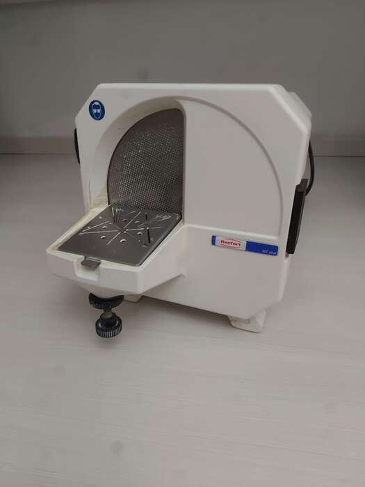 Продам трімер Renfert MT Plusіз алмазним диском. Ціна 960€. Zooble.com.ua