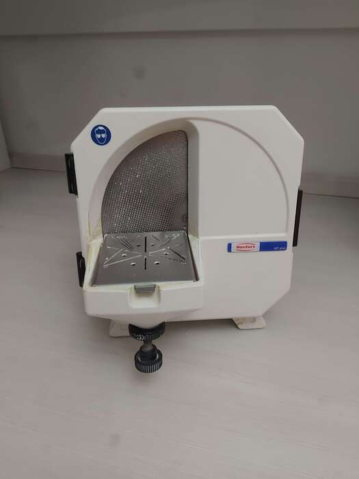 Продам трімер Renfert MT Plusіз алмазним диском. Ціна 960€. Zooble.com.ua