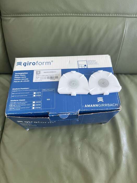 Продам цокольні пластини Amann Girbach.(в наявності 90 штук) Zooble.com.ua