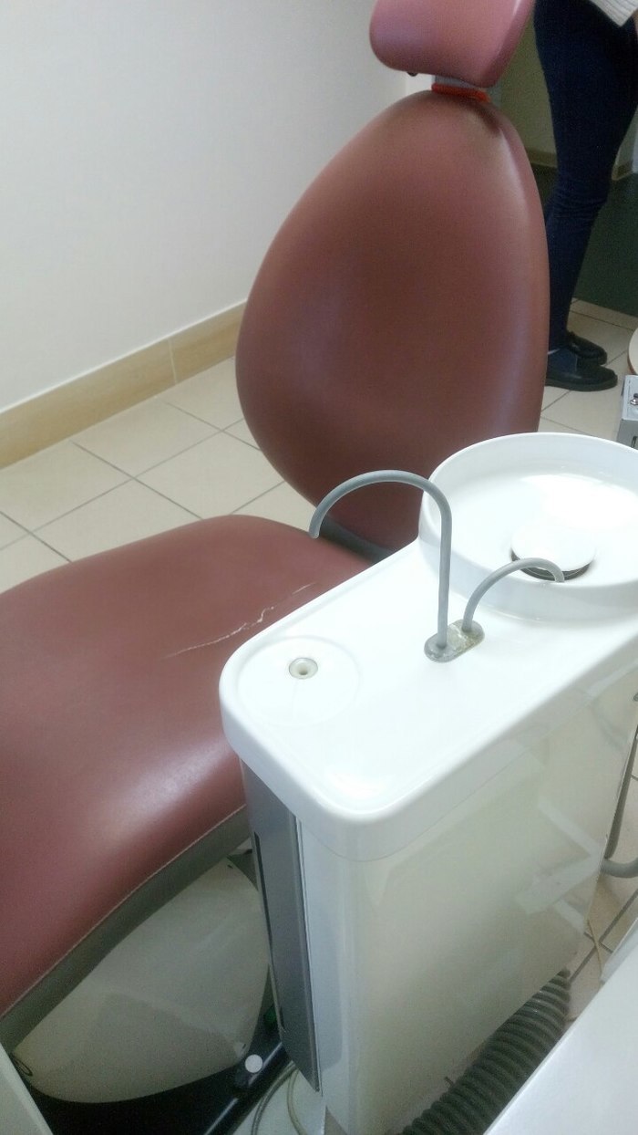 Продам стоматологическую установку Diplomat consul d10 Zooble.com.ua