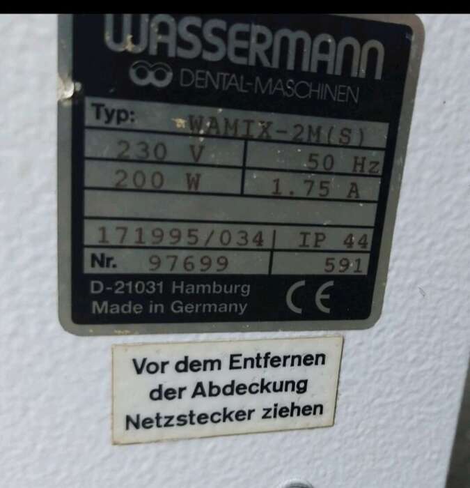 Продам вакуумний  змішувач Wassermann  із вмонтованою помпою . ( Помпа не викачує вакуум).Ціна 350€. Zooble.com.ua