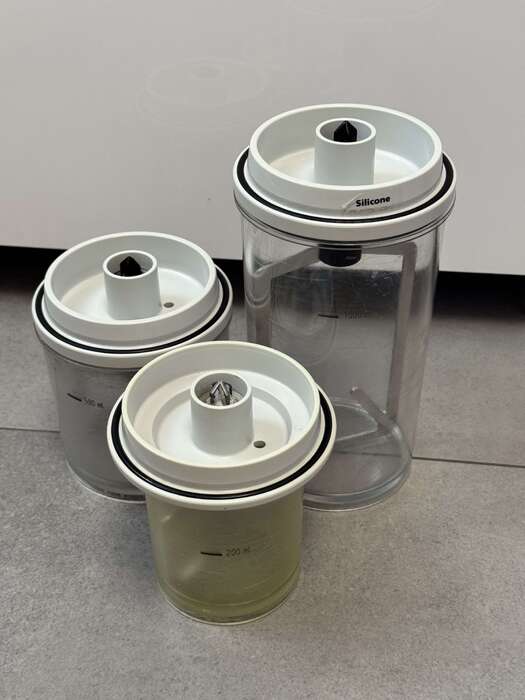 Продам вживані колби змішувача Renfert.( 200, 500, 1000 ml.). Zooble.com.ua