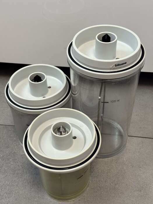 Продам вживані колби змішувача Renfert.( 200, 500, 1000 ml.). Zooble.com.ua