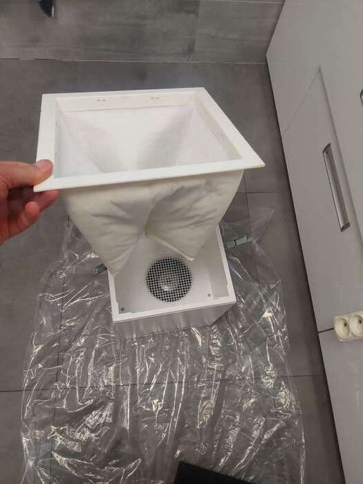 Продам вживані витяжки wassermann, відмінний стан ,працює тихо ,виробник -Німеччина. Zooble.com.ua