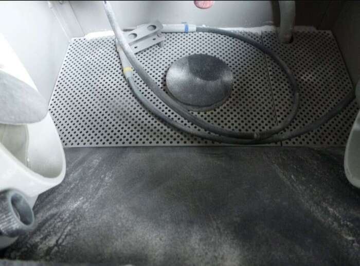 Продам вживаний піскоструминний апарат Duostar Z2 з фільтрувальним модулем, відмінний стан ,виробництва Bego- Німеччина Zooble.com.ua