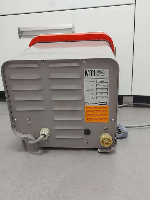 Продам  вживаний зуботехнічний трімер Renfert  MT1, відмінний стан , працює добре та тихо. Zooble.com.ua
