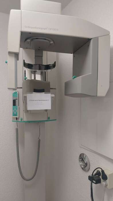 Продам вживаний ортопантограф (під зам з Німеччини). Ціна 2000€ Zooble.com.ua