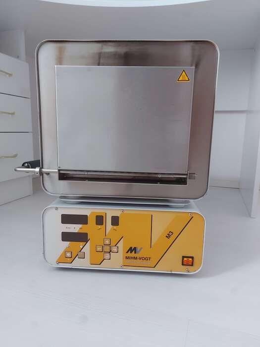 Продам вживану муфельну піч MiHM-VOGT, досить добротний стан , виробник Німеччина. 820€ Zooble.com.ua