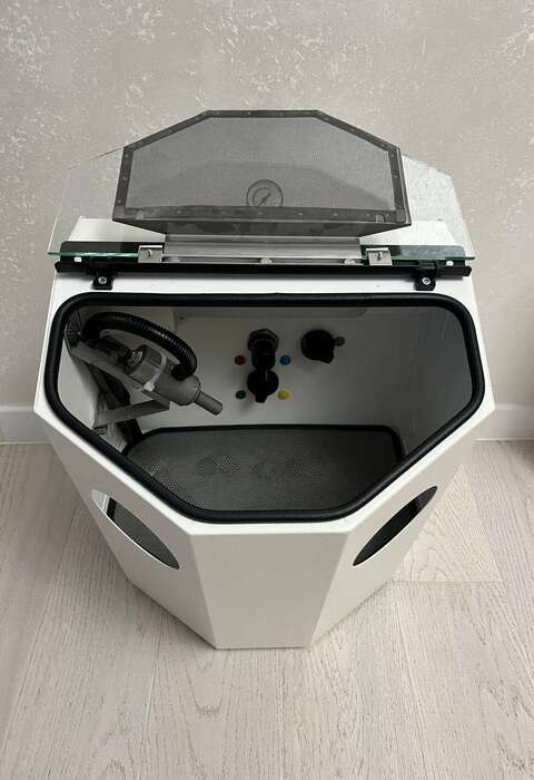 Продам вживану церкуляційну піскарку Renfert Vario basic відмінний стан , малокористована. Zooble.com.ua