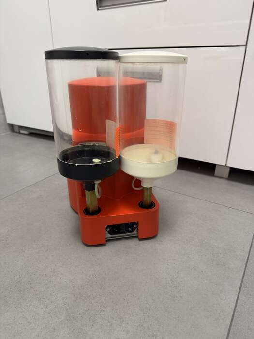 Продам змішувач силікону ,Dosper evo ,відмінний стан ,виробник -Німеччина. Zooble.com.ua