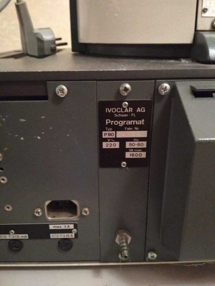 Продам зуботехническую печь IVOCLAR Programat P 90 Zooble.com.ua